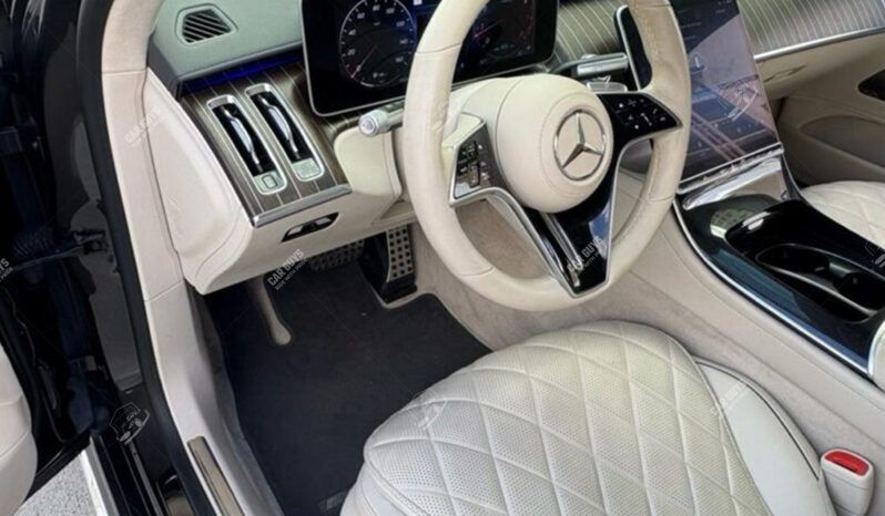 
								2022 Mercedes Benz S Class S 500 AMG 4MATIC full									