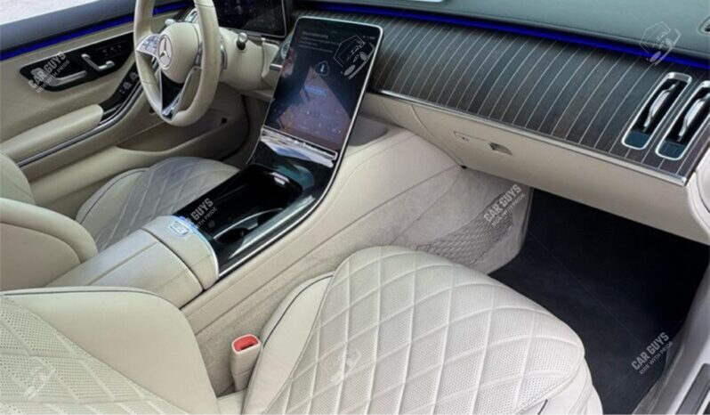 
								2022 Mercedes Benz S Class S 500 AMG 4MATIC full									