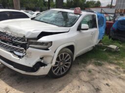 Salvaged Cars 2023 GMC Acadia