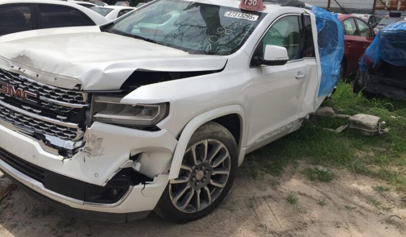 
								Salvaged Cars 2023 GMC Acadia full									