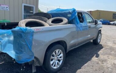 Salvaged Cars 2023 Chevrolet Silverado
