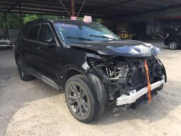 
										Salvaged Cars 2023 Ford Explorer full									