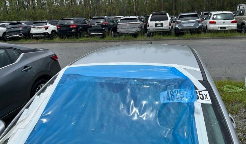 
								Salvaged Cars 2022 Kia Rio full									