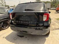 Salvaged Cars 2021 Ford Explorer