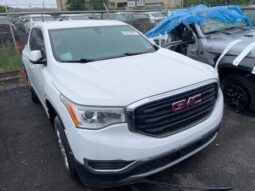 Salvaged Cars 2018 GMC Acadia