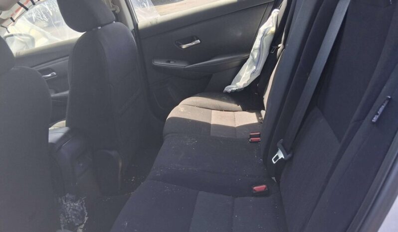 
								Salvaged Cars 2023 Nissan Sentra full									