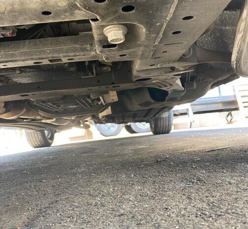 
								Salvaged Cars 2020 Ford Explorer full									