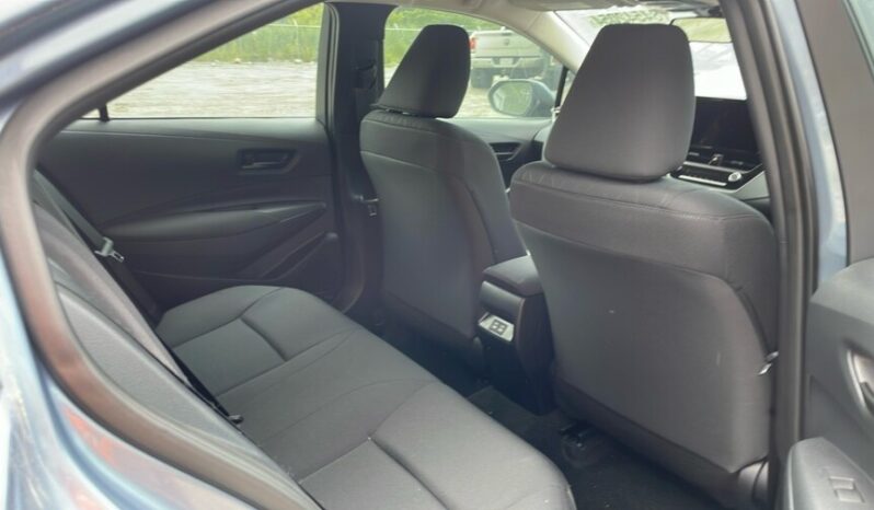 
								Salvaged Cars 2025 Toyota Corolla full									