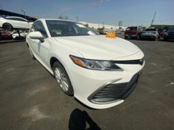 Salvaged Cars 2022 Toyota Camry
