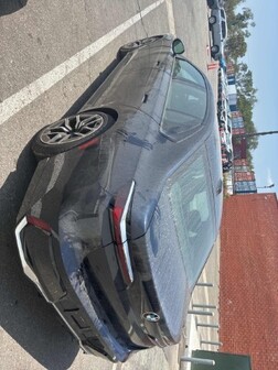 Salvaged Cars 2024 BMW 740i