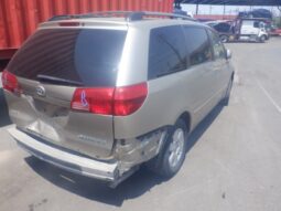 Salvaged Cars 2004 Toyota Sienna