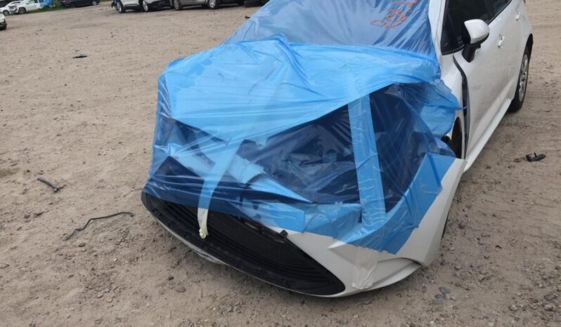 
								Salvaged Cars 2024 Toyota Corolla full									