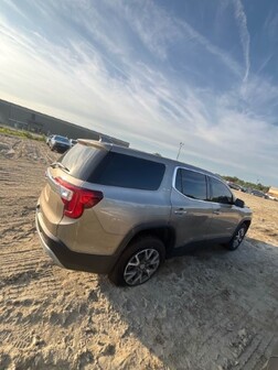 Salvaged Cars 2022 GMC Acadia