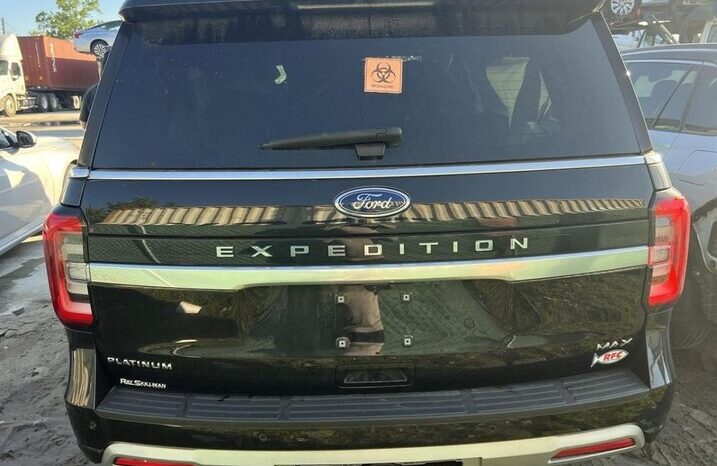 
								Salvaged Cars 2024 Ford Expedition MAX full									