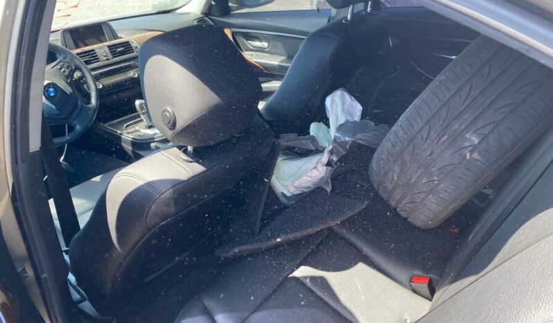 
								Salvaged Cars 2016 BMW 320i full									
