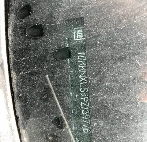 
								Salvaged Cars 2023 GMC Acadia full									