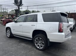 
										Salvaged Cars 2016 GMC Yukon full									