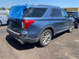 Salvaged Cars 2020 Ford Explorer