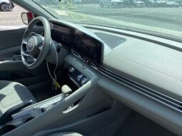 
										Salvaged Cars 2024 Hyundai Elantra full									