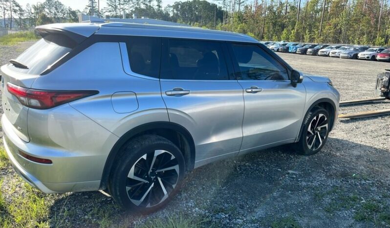 
								Salvaged Cars 2024 MITSUBISHI Outlander full									