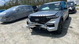 
										Salvaged Cars 2023 Ford Explorer full									