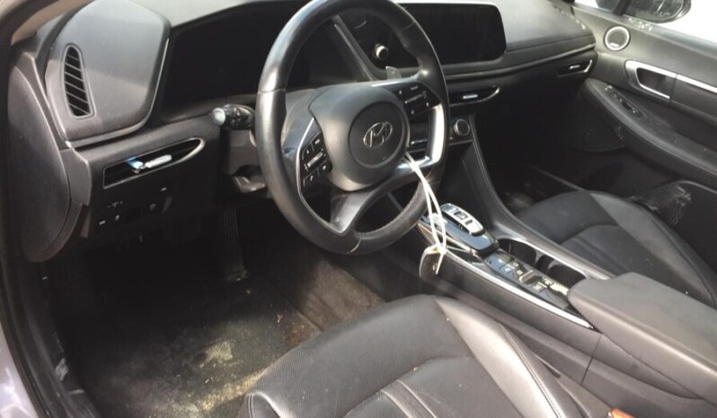 
								Salvaged Cars 2023 Hyundai Sonata full									