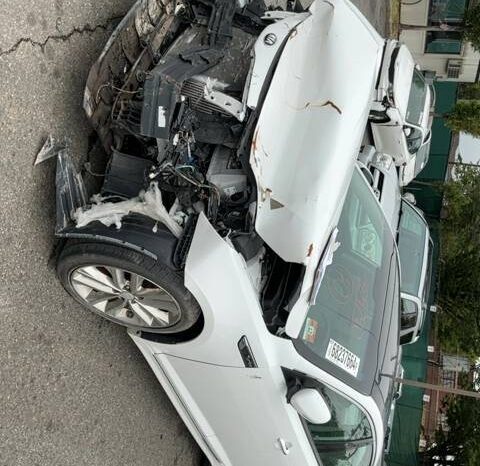 
								Salvaged Cars 2015 Kia Optima full									