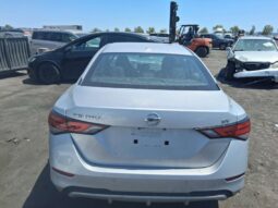
										Salvaged Cars 2023 Nissan Sentra full									