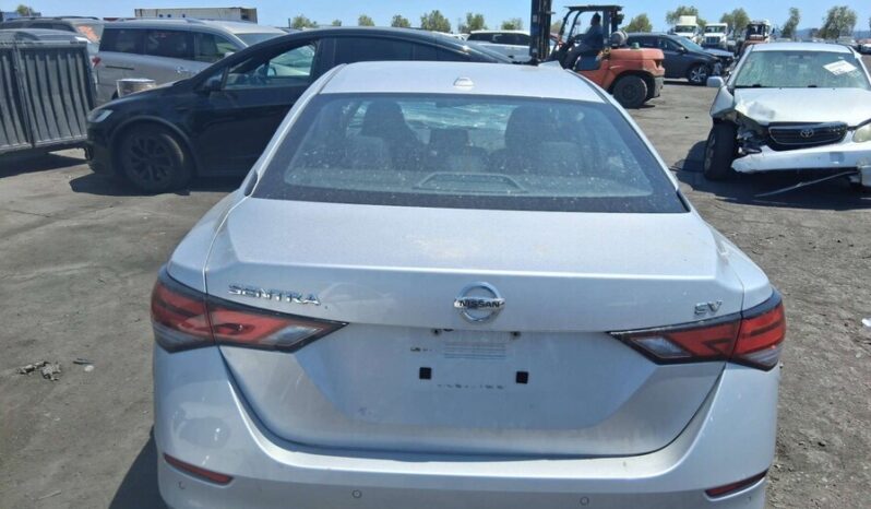 
								Salvaged Cars 2023 Nissan Sentra full									