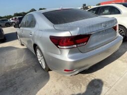 
										Salvaged Cars 2013 Lexus LS full									