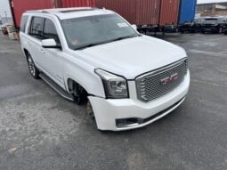 
										Salvaged Cars 2016 GMC Yukon full									