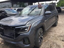 Salvaged Cars 2024 Volkswagen Atlas
