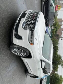 Salvaged Cars 2023 GMC Acadia
