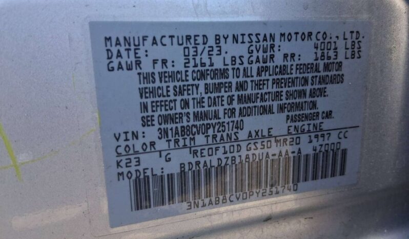 
								Salvaged Cars 2023 Nissan Sentra full									