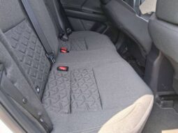 
										Salvaged Cars 2025 Nissan Kicks MPV full									