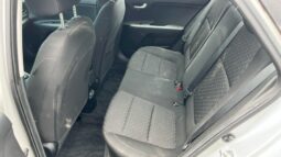 
										Salvaged Cars 2022 Kia Rio full									