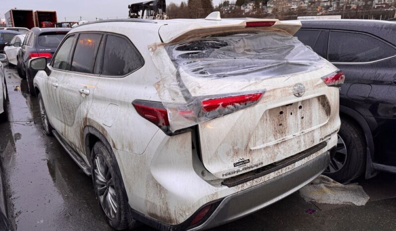 
								Salvaged Cars 2021 Toyota HIGHLANDER PLATINUM full									