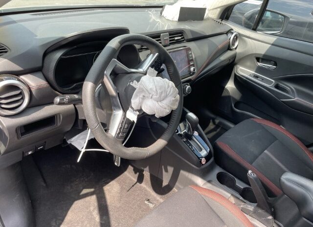 
								Salvaged Cars 2024 Nissan Versa full									