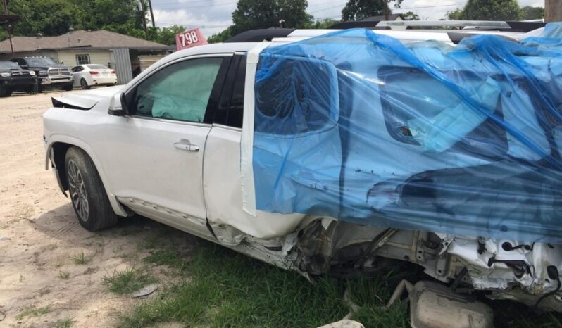 
								Salvaged Cars 2023 GMC Acadia full									