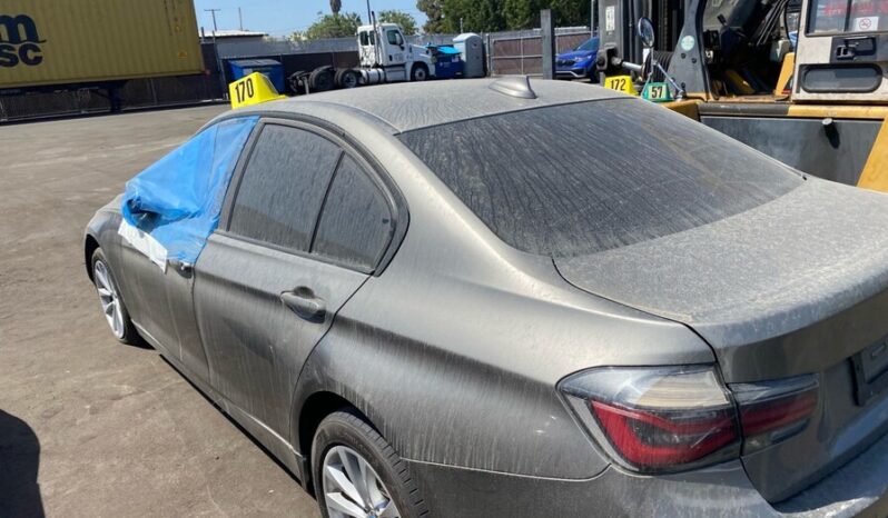 
								Salvaged Cars 2016 BMW 320i full									