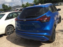 
										Salvaged Cars 2023 Nissan kicks full									