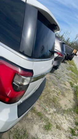 
										Salvaged Cars 2021 Ford Expedition MAX full									