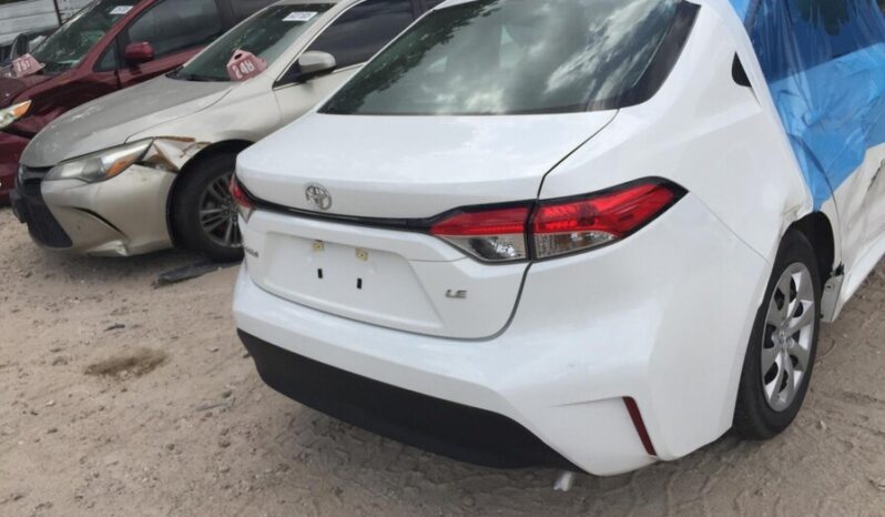 
								Salvaged Cars 2024 Toyota Corolla full									