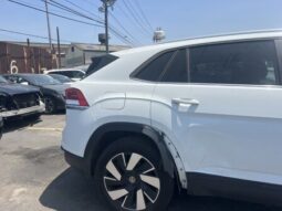 Salvaged Cars 2024 Volkswagen Atlas Cross Sport