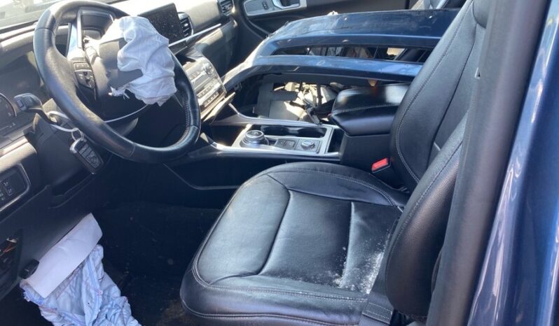 
								Salvaged Cars 2020 Ford Explorer full									