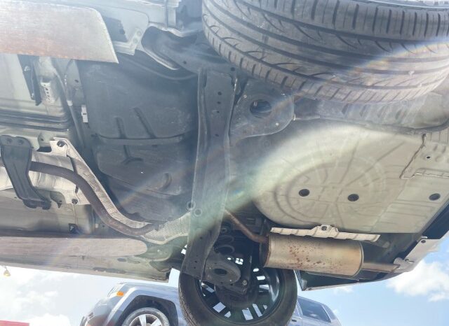 
								Salvaged Cars 2024 Nissan Versa full									