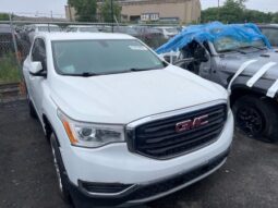 Salvaged Cars 2018 GMC Acadia