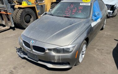 Salvaged Cars 2016 BMW 320i