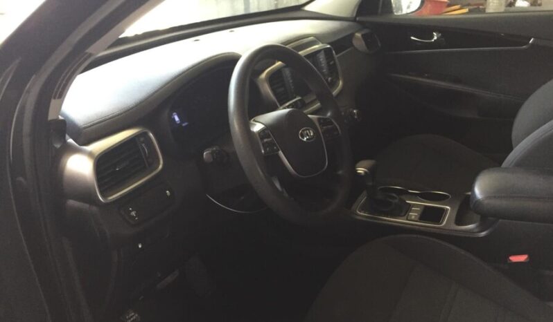 
								Salvaged Cars 2022 Kia Sorento full									