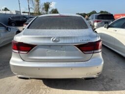 
										Salvaged Cars 2013 Lexus LS full									